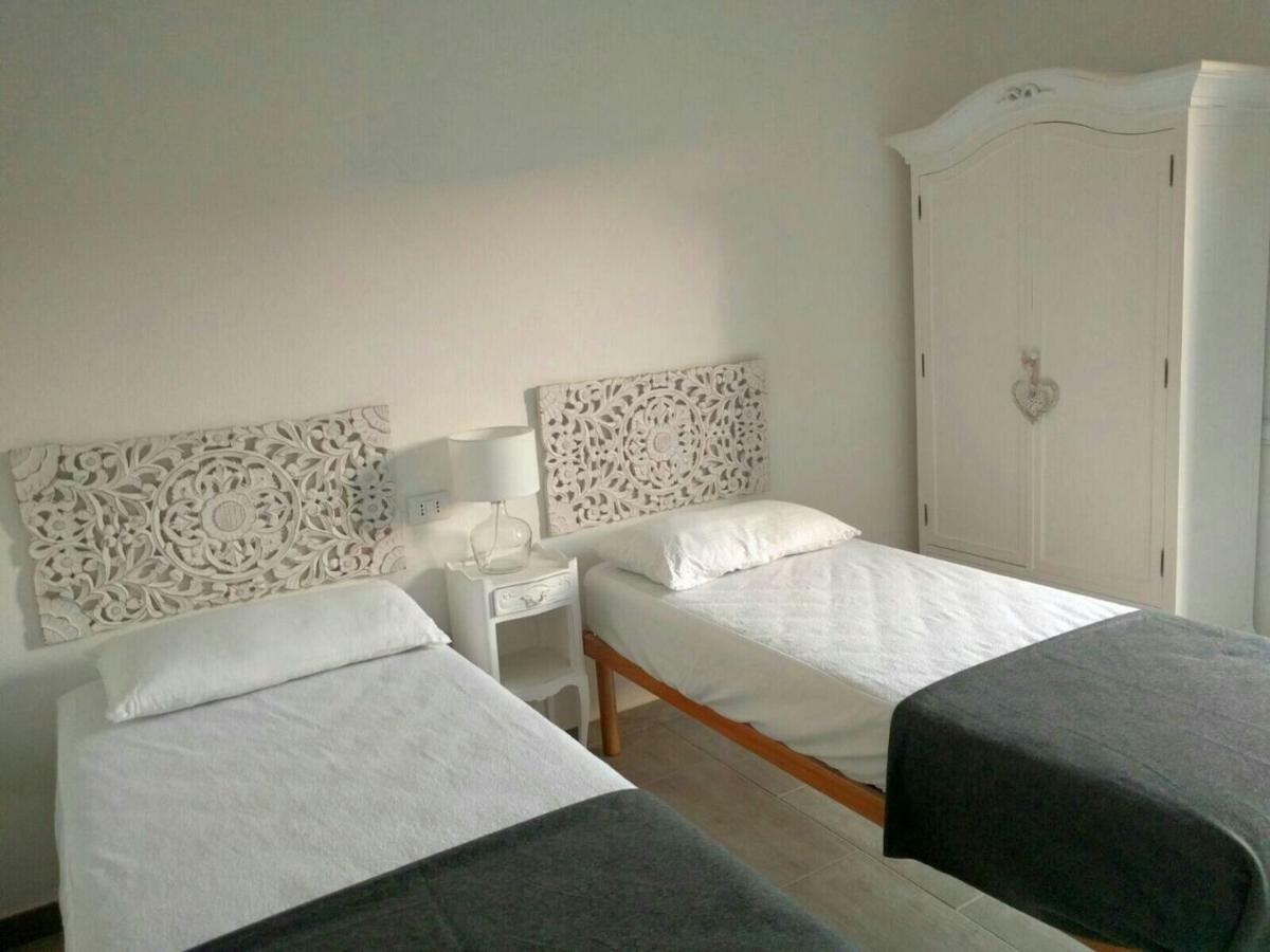 Appartement La Cinta à San Teodoro  Extérieur photo